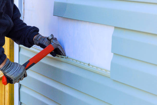 Reliable Siding Inspection contractor in Blue Bell, PA by Creative Siding